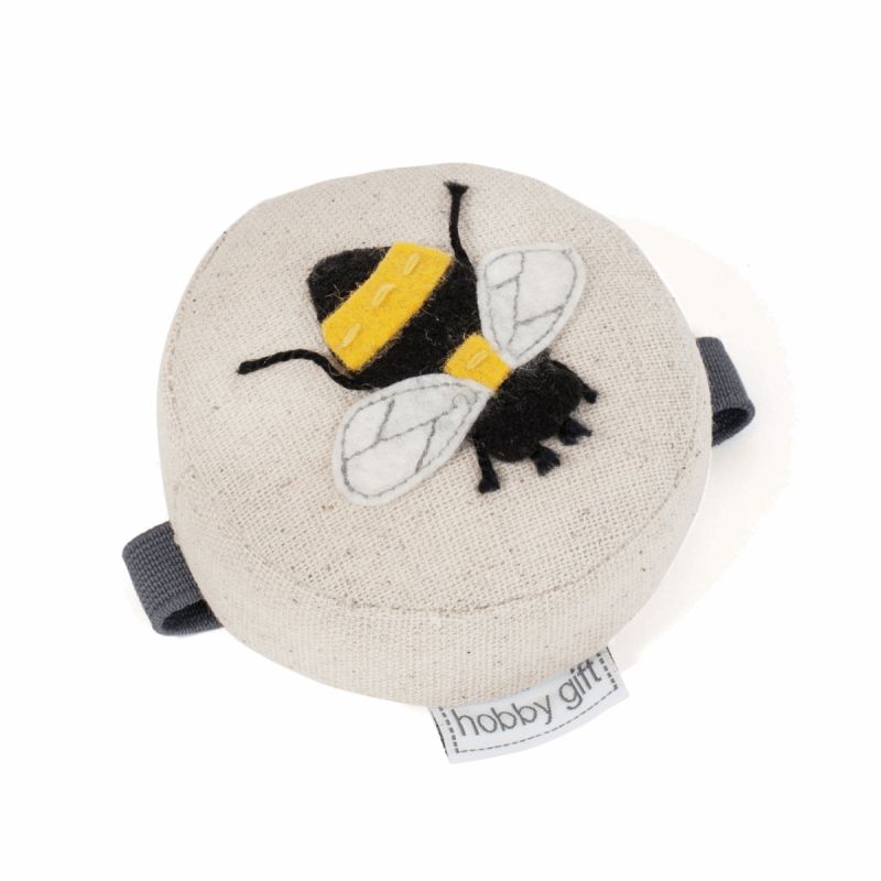 Wrist Pin Cushion Bee (Appliqué Des